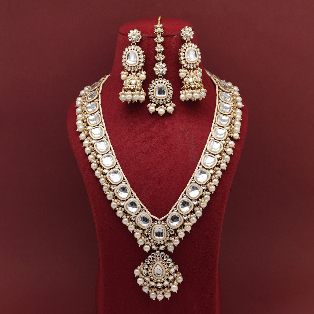 Kundan Long necklace with earrings &amp; Tikka - gold | Green | Pearls - Long