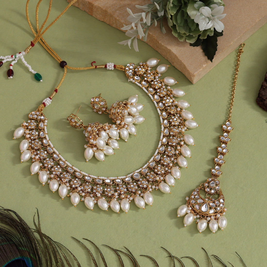 Kundan Necklace with Earrings &amp; Tikka - gold | Red