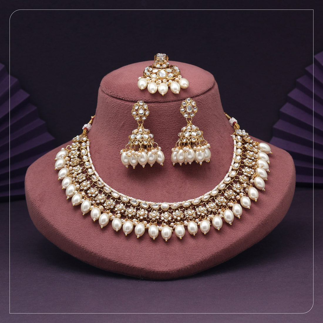 Kundan Necklace with Earrings &amp; Tikka - gold | Red