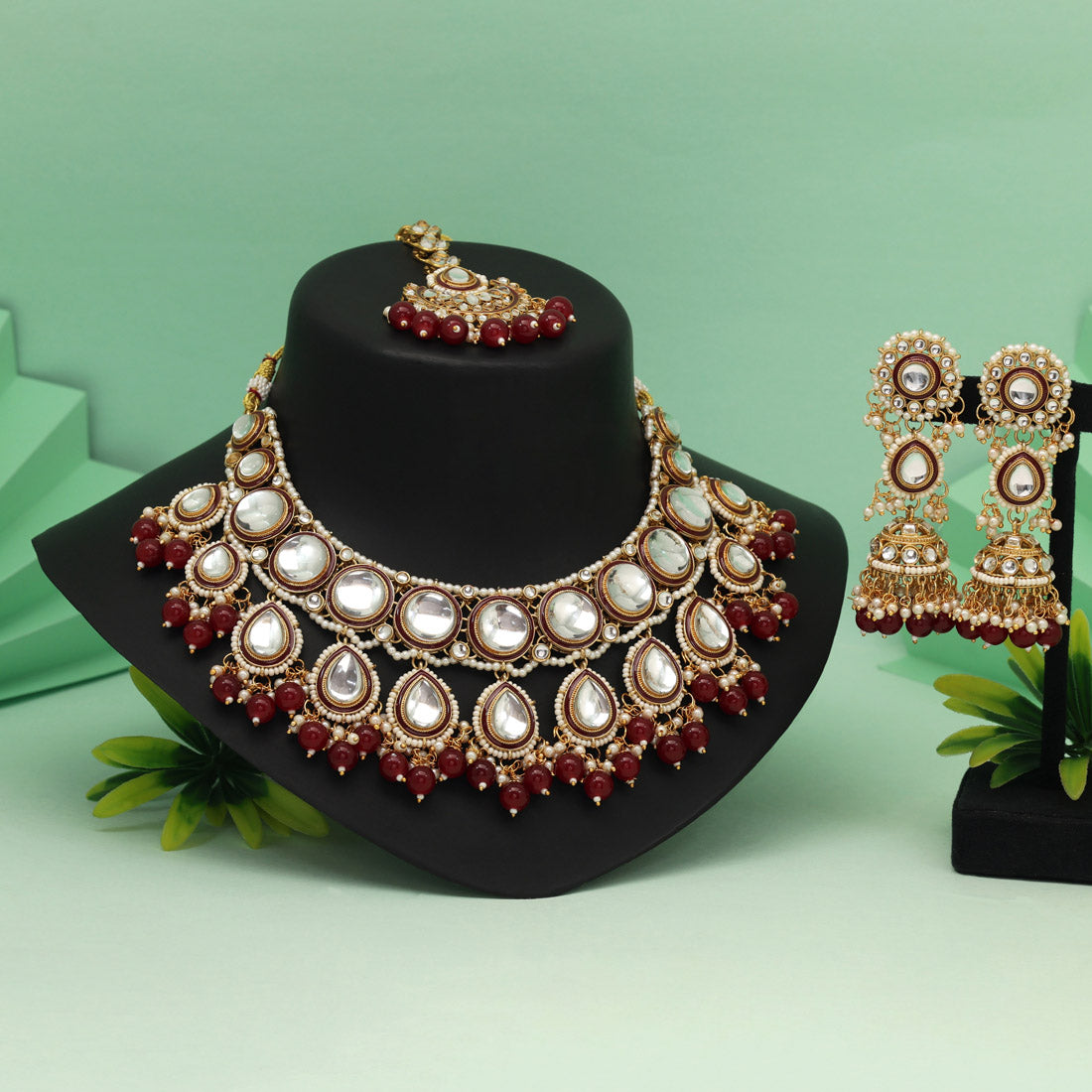 Kundan Halskette mit Ohrringe & Tikka - gold | maroon