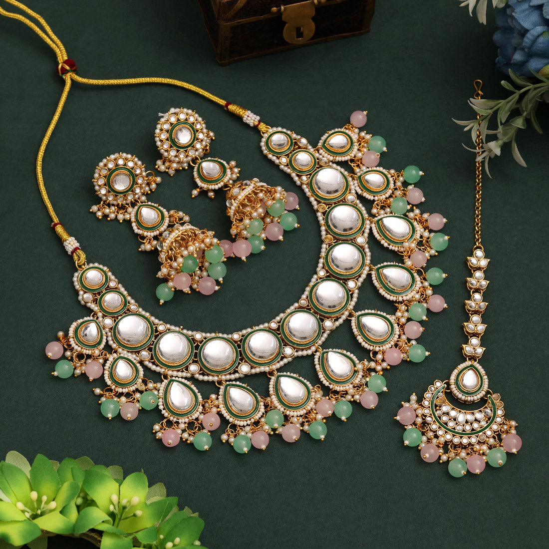 Kundan Necklace with Earrings &amp; Tikka - gold | Red