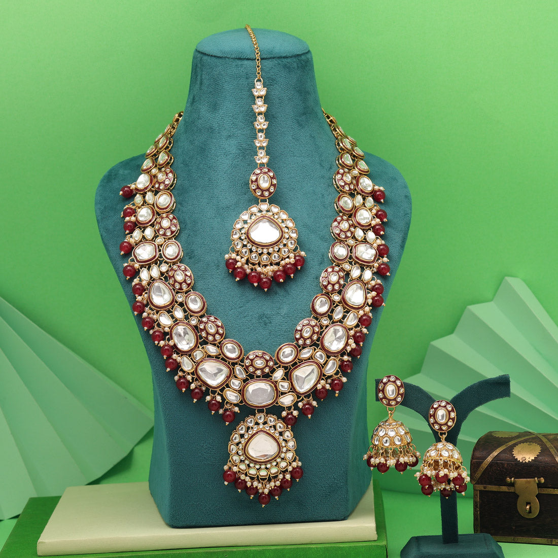 Kundan Long necklace with earrings &amp; Tikka - gold | Green | Pearls - Long