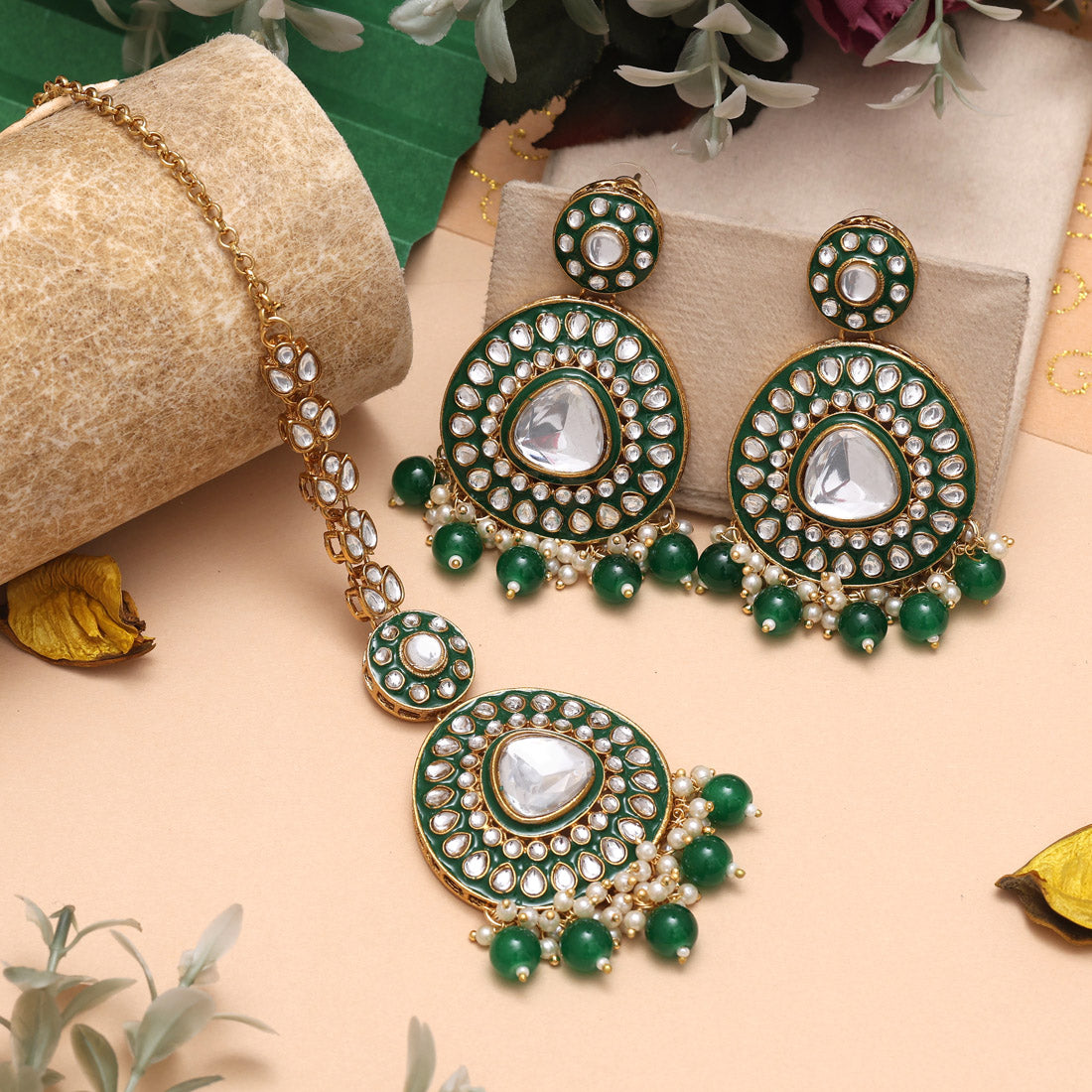 Kundan Necklace with Earrings &amp; Tikka - gold | Red