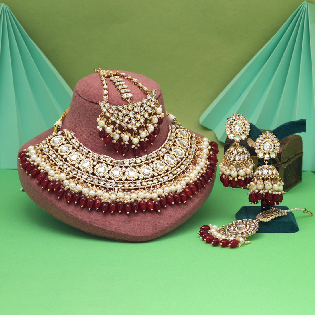 Kundan Halskette mit Ohrringe , Tikka & Passa - gold |  maroon