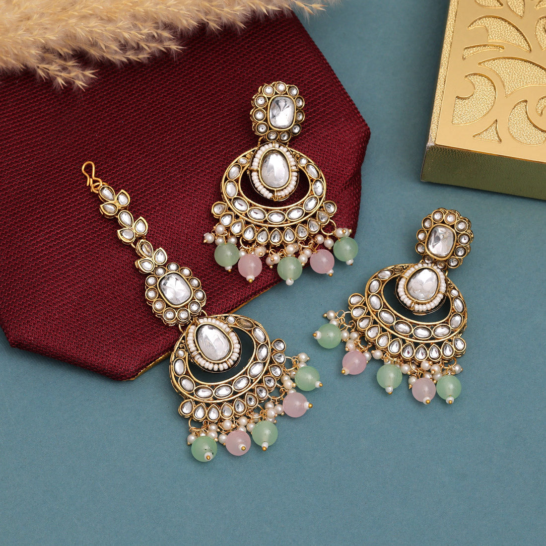 Kundan Necklace with Earrings &amp; Tikka - gold | Red