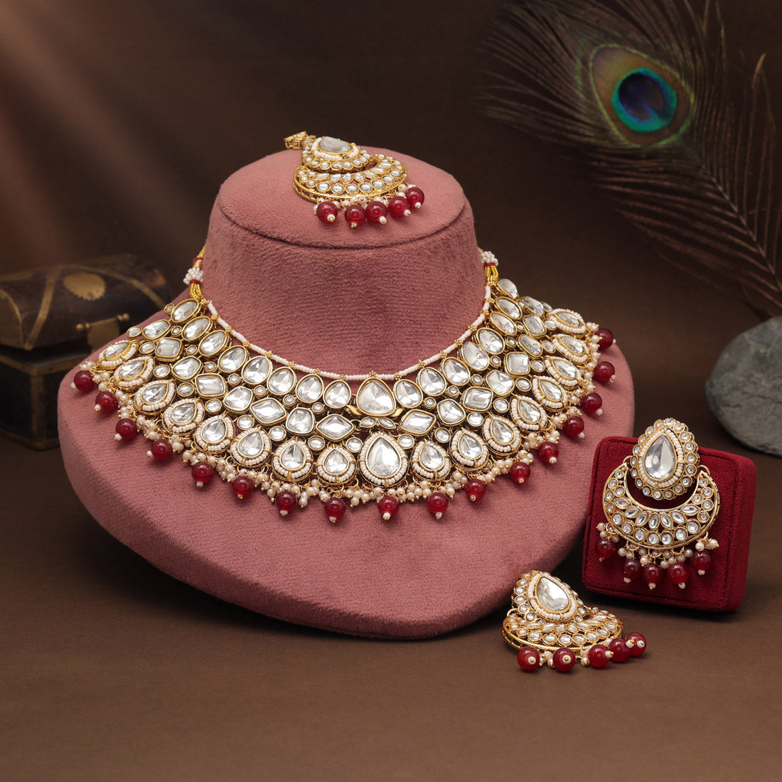 Kundan Necklace with Earrings &amp; Tikka - gold | Red