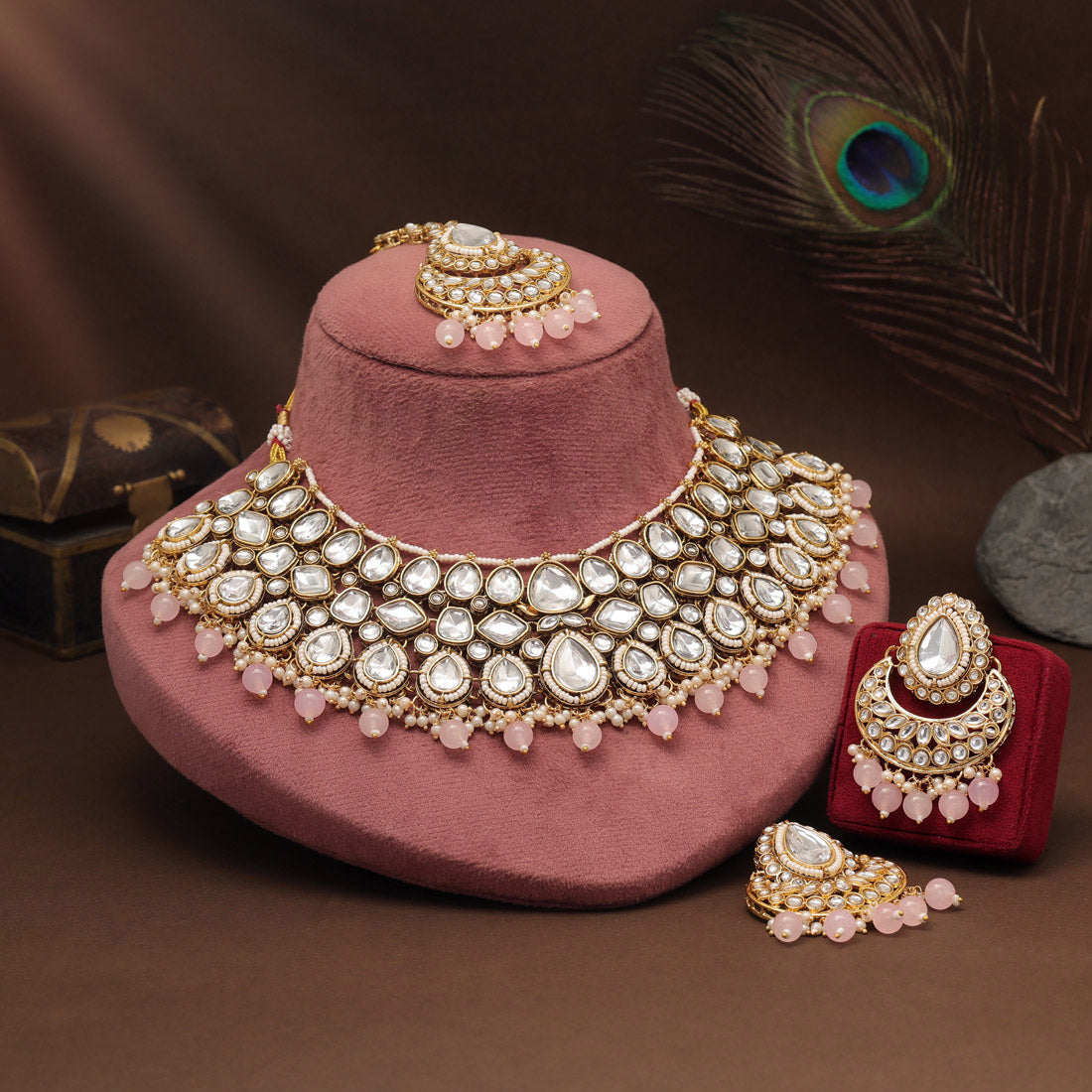 Kundan Necklace with Earrings &amp; Tikka - gold | Red