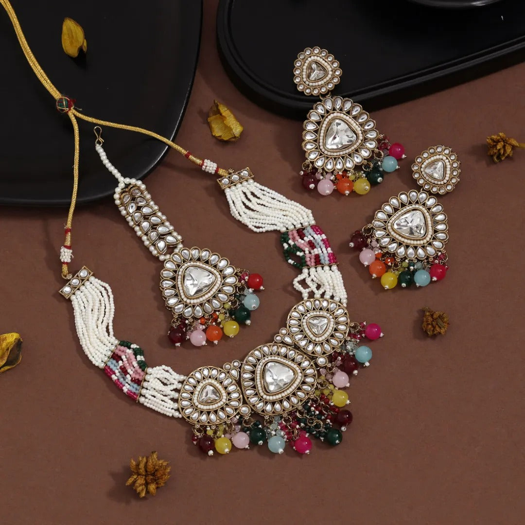 Kundan Halskette mit Ohrringe & Tikka - gold |  multi color