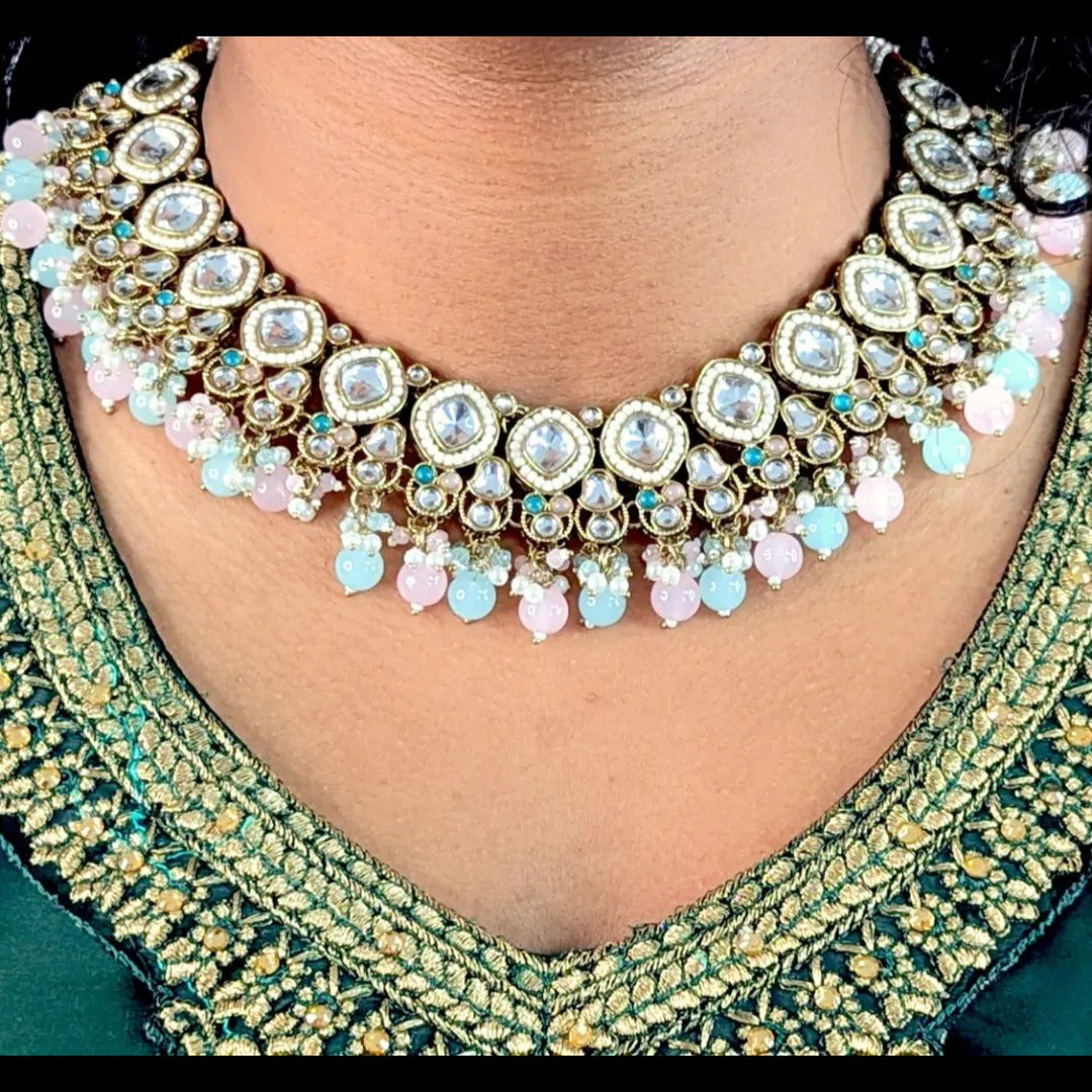 Kundan Halskette mit Ohrringe & Tikka - gold | Rosa Mint
