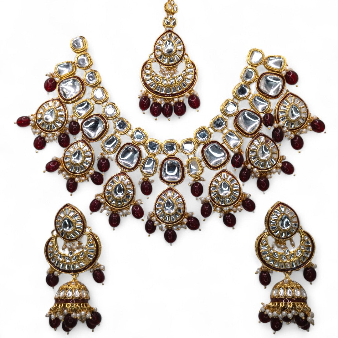Kundan Halskette mit Ohrringe & Tikka - gold | maroon