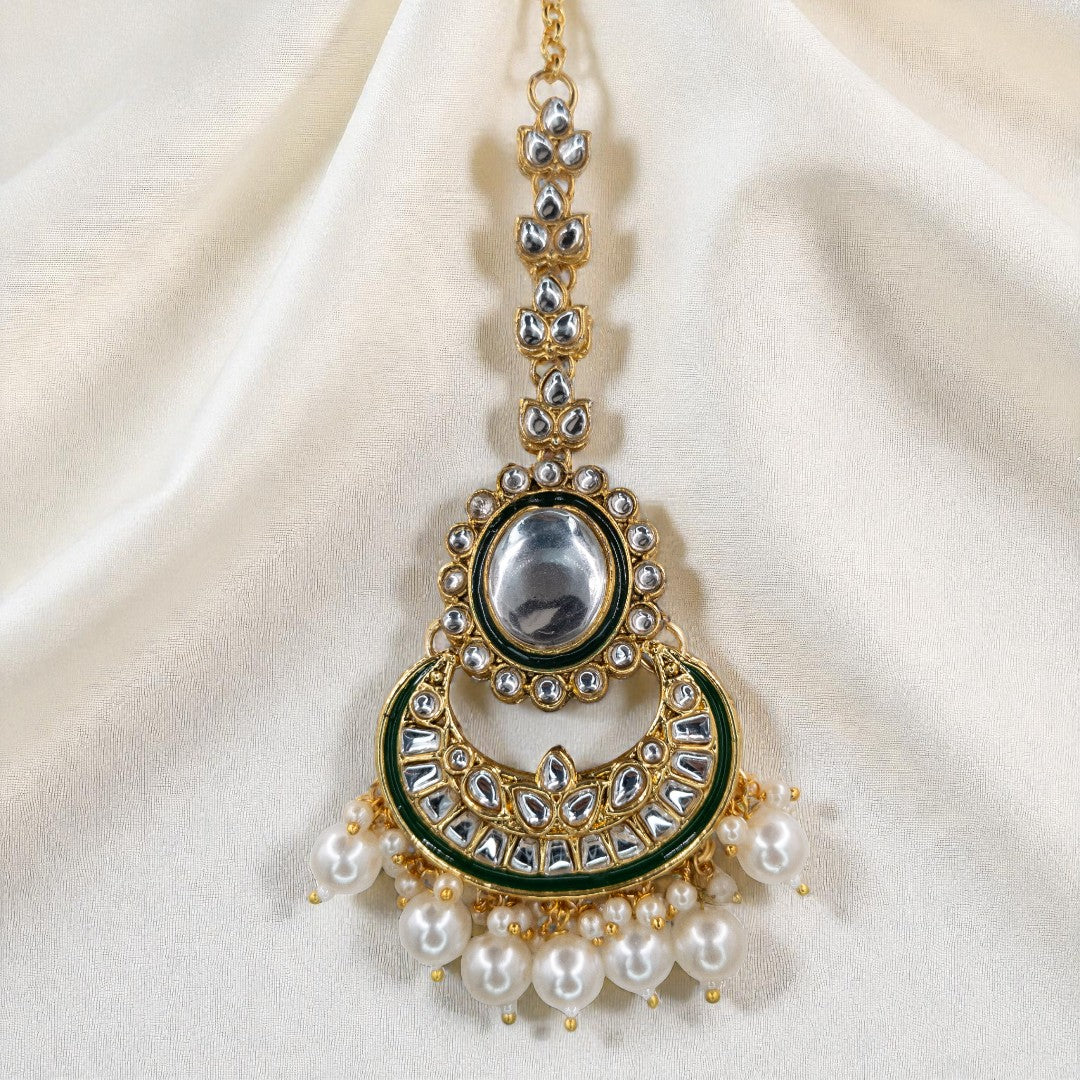 Kundan Choker Halskette mit Ohrringe & Tikka - gold | weiß