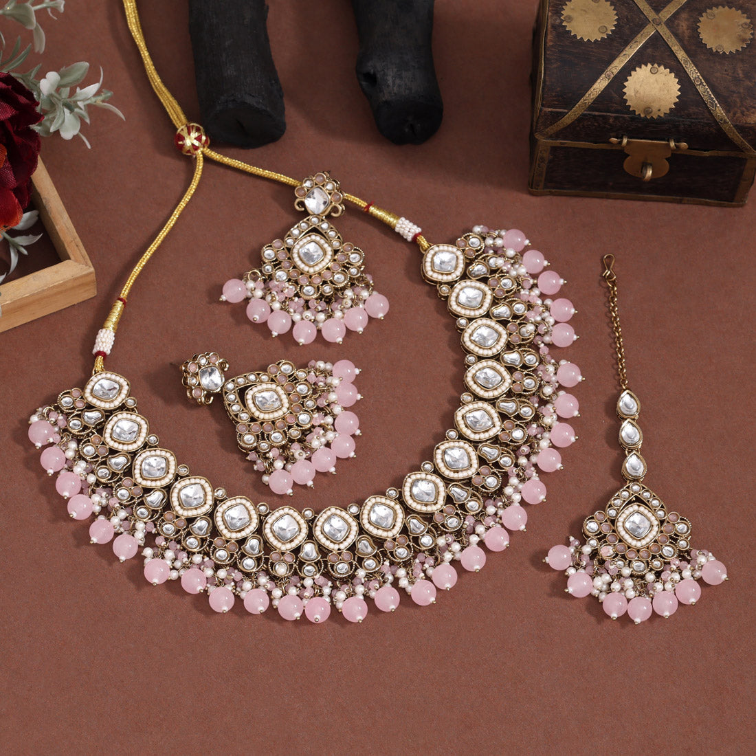 Kundan Halskette mit Ohrringe & Tikka - gold | Rosa