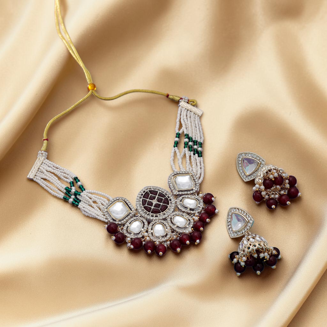 Kundan Halskette mit Ohrringe & Tikka - gold | Maroon