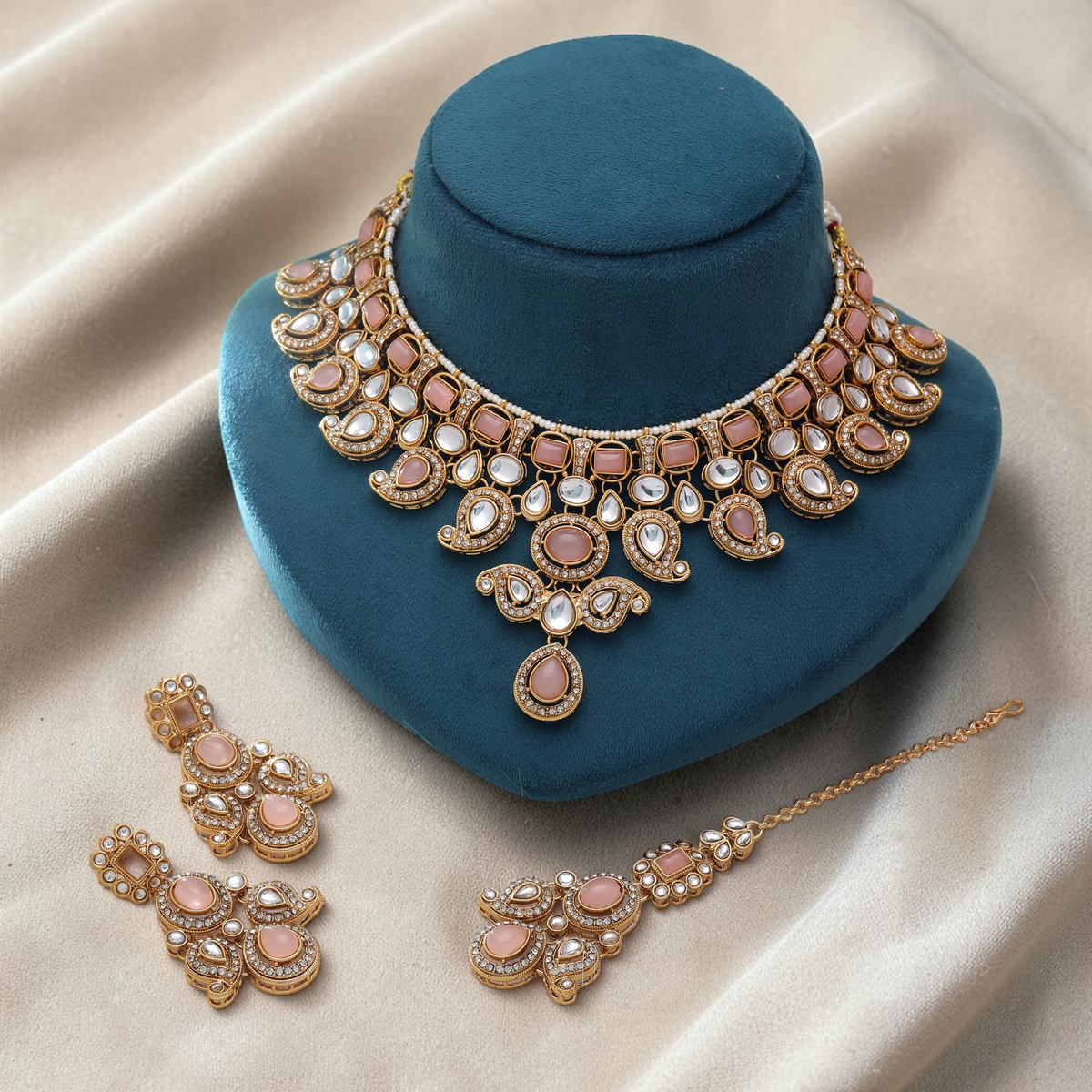 Kundan Halskette mit Ohrringe & Tikka - gold | Pink