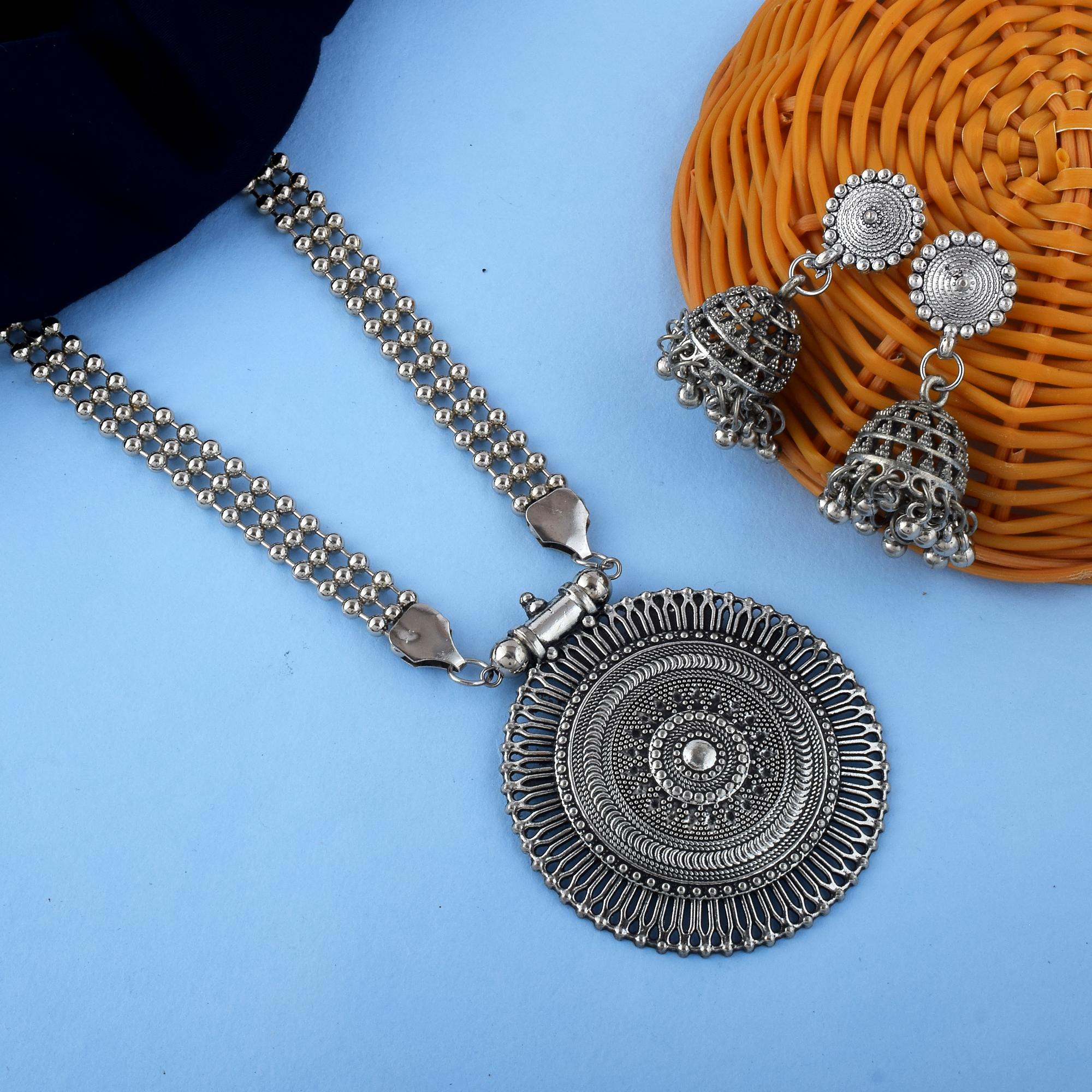 Halskette - lange mit Ohrringe - Oxidiert