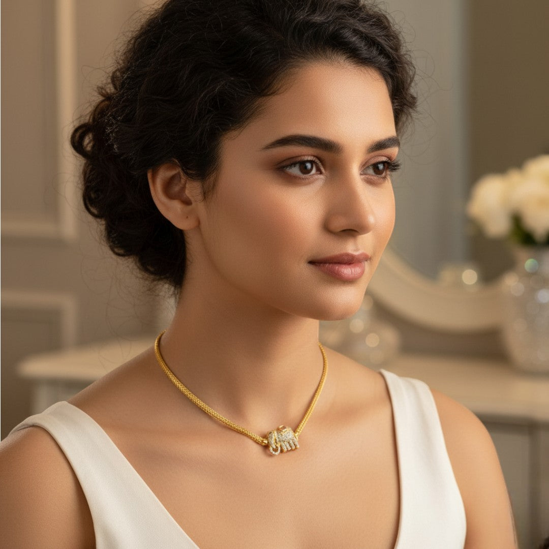 Trendy Choker Halskette mit Ohrringe - weiß - Elefant design