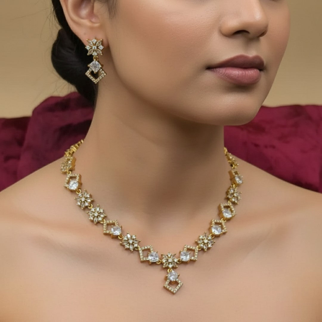 Trendy Halskette mit Ohrringe - gold | weiß
