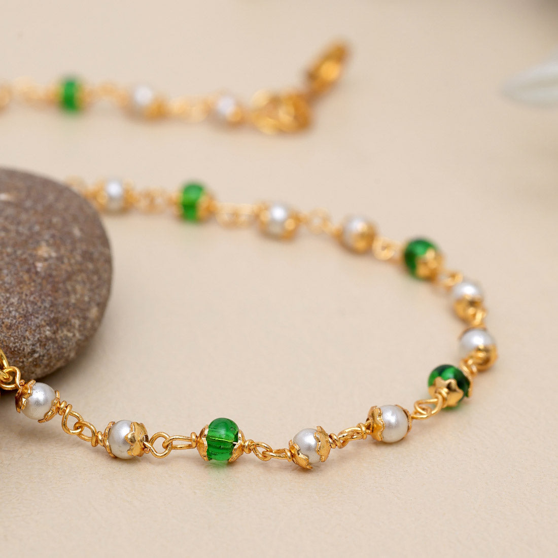 Nose Nath - Gold | Green, white