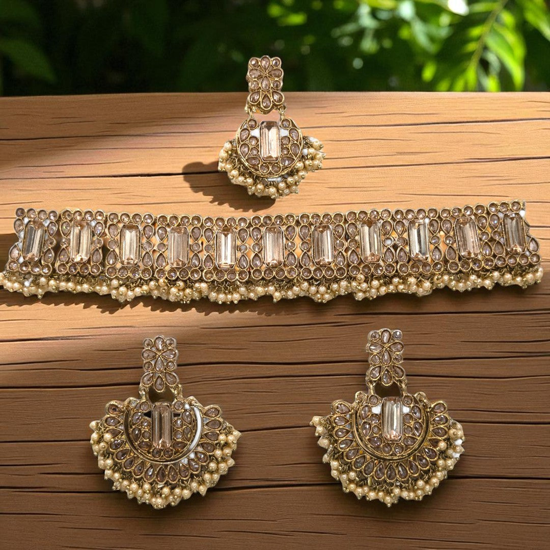 Polki Choker Halskette mit Ohrringe & Tikka - gold