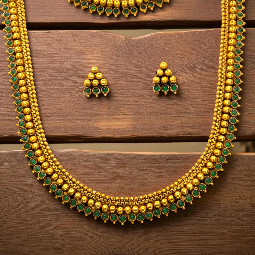 Hals- und Lange Kette mit Ohrringe Set - Mattgold, grün | Combo Set