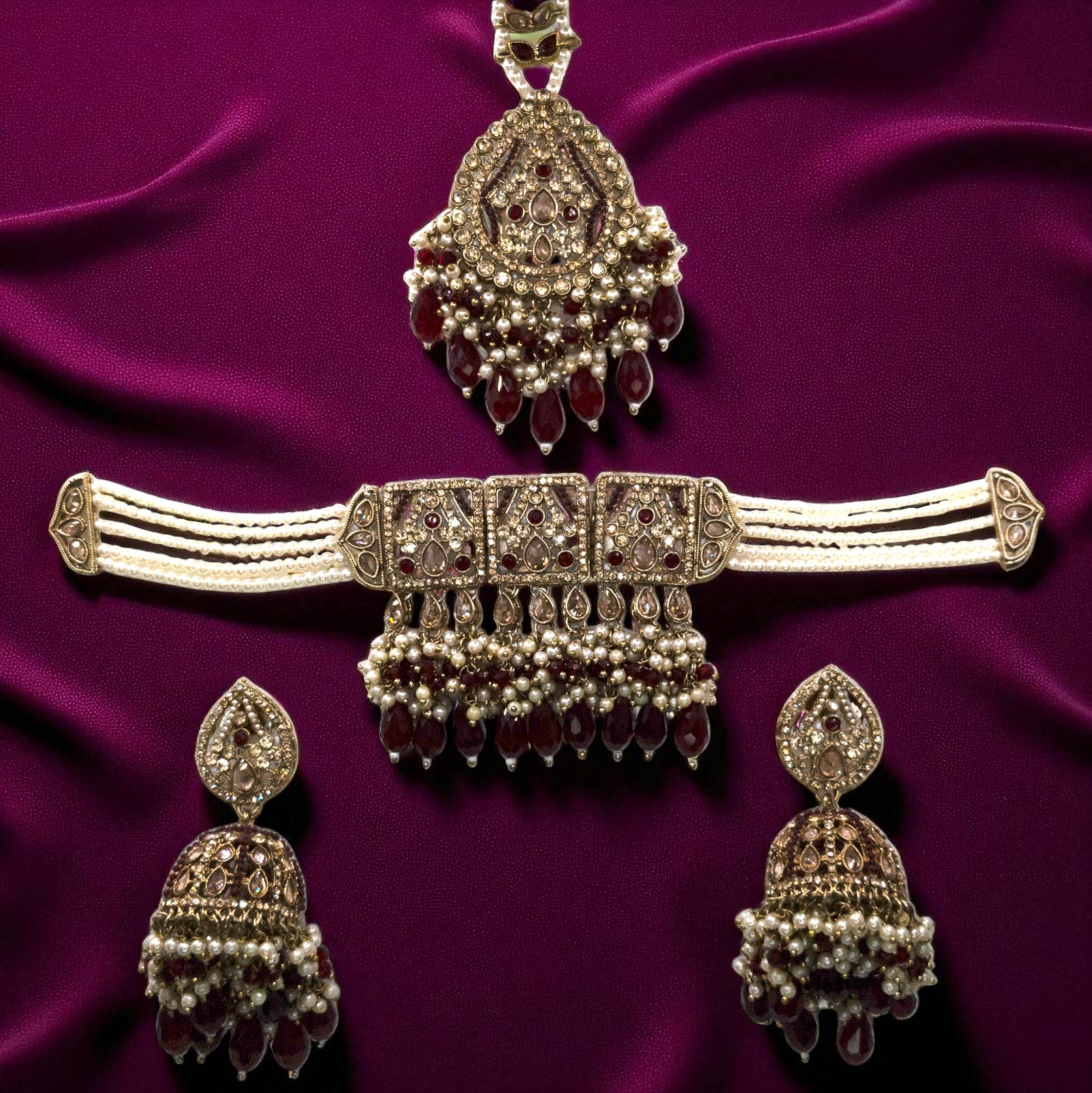 Polki Gold Choker Halskette | mit Ohrringe & Tikka | maroon