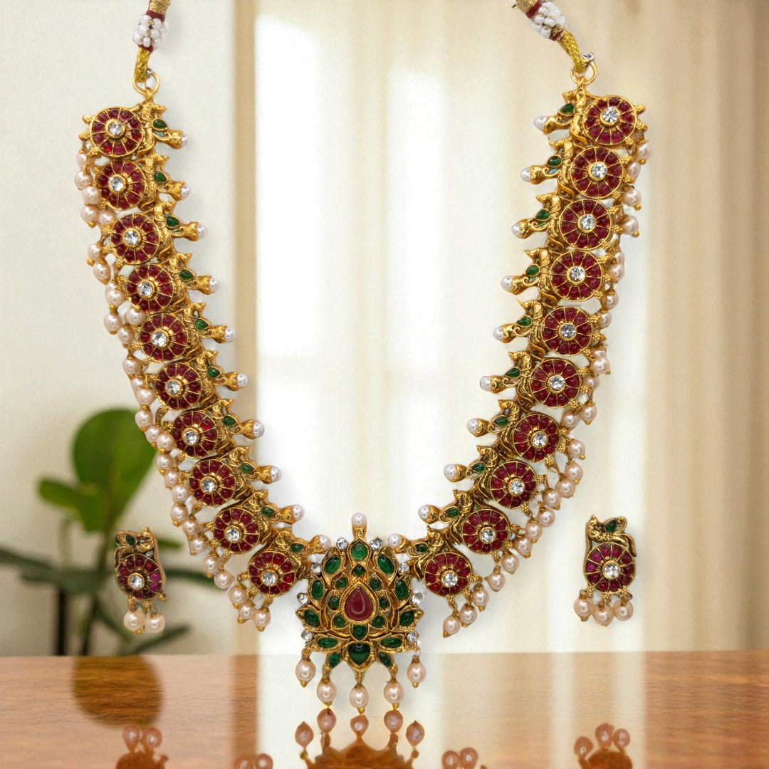 Temple Choker Necklace with Earrings