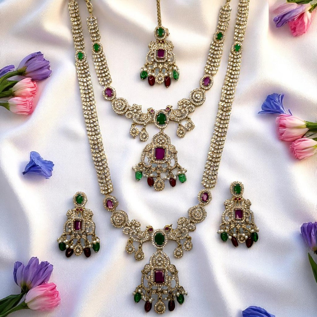 Victorian Halskette mit Lange Kette Ohrringe und Tikka - gold | grün, magenta- Combo set