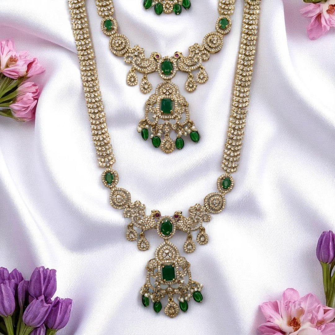 Temple Necklace with Earrings - gold | green