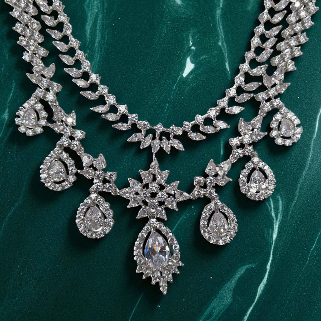 Victorian Layered Halskette mit passenden Ohrringen - silber