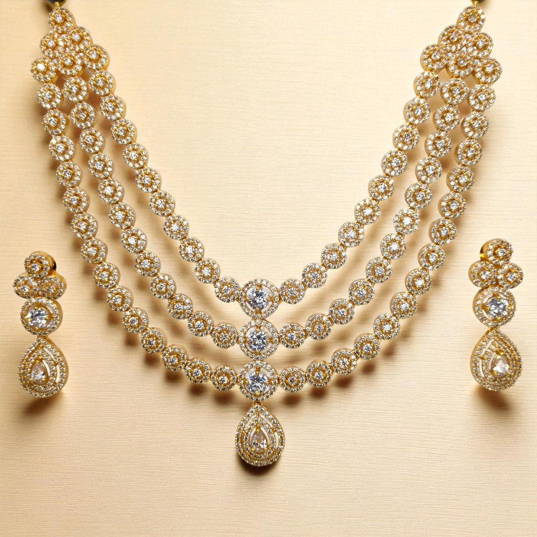 Victorian Layered Halskette mit passenden Ohrringen - gold | weiß