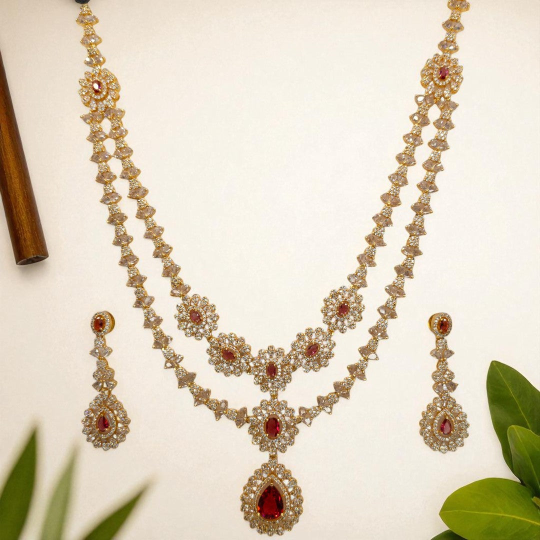 Victorian Layered Halskette mit passenden Ohrringen - gold | magenta