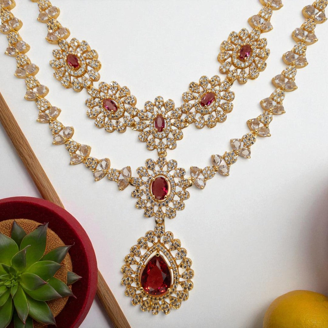 Victorian Layered Halskette mit passenden Ohrringen - gold | magenta