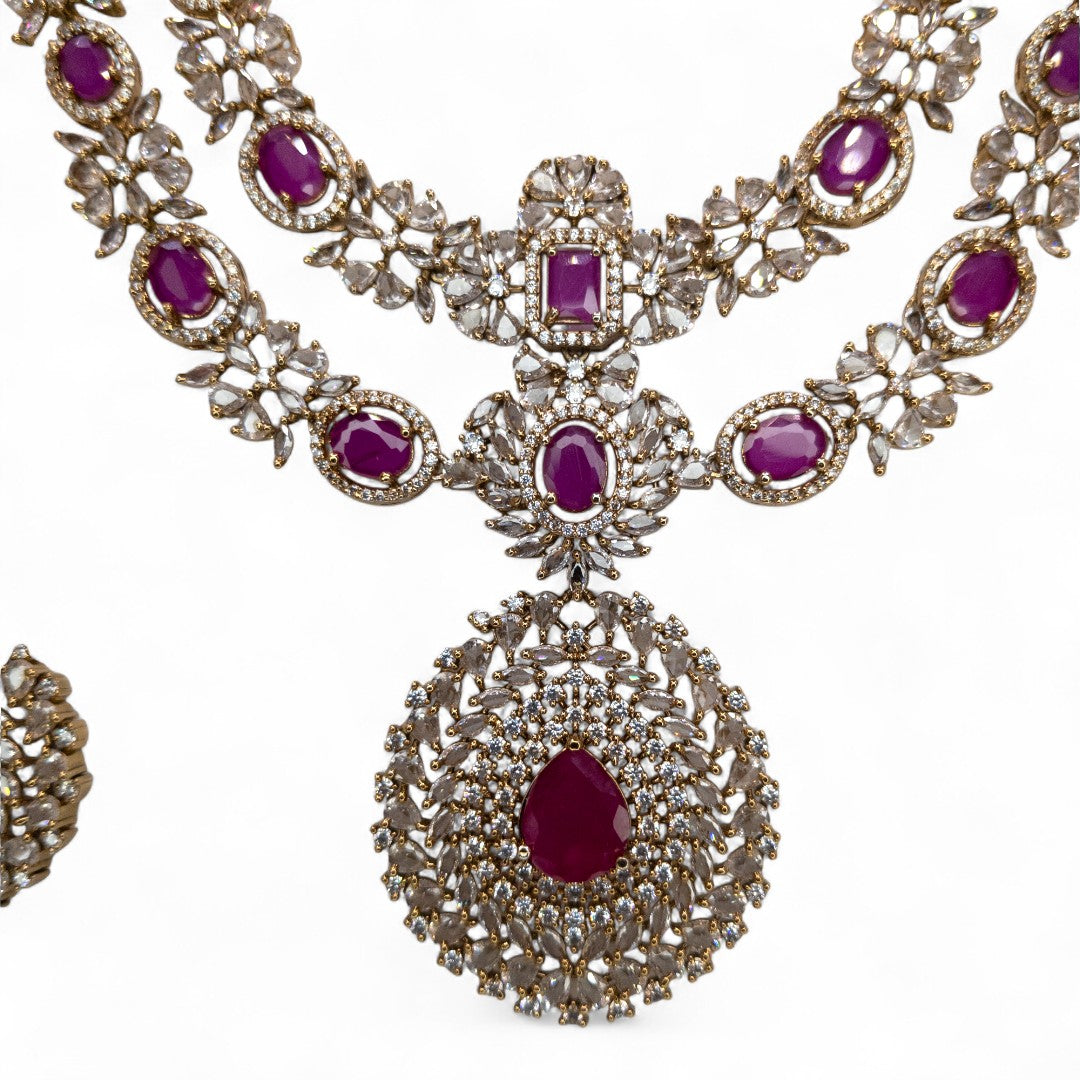 Victorian Layered Halskette mit passenden Ohrringen - gold | magenta