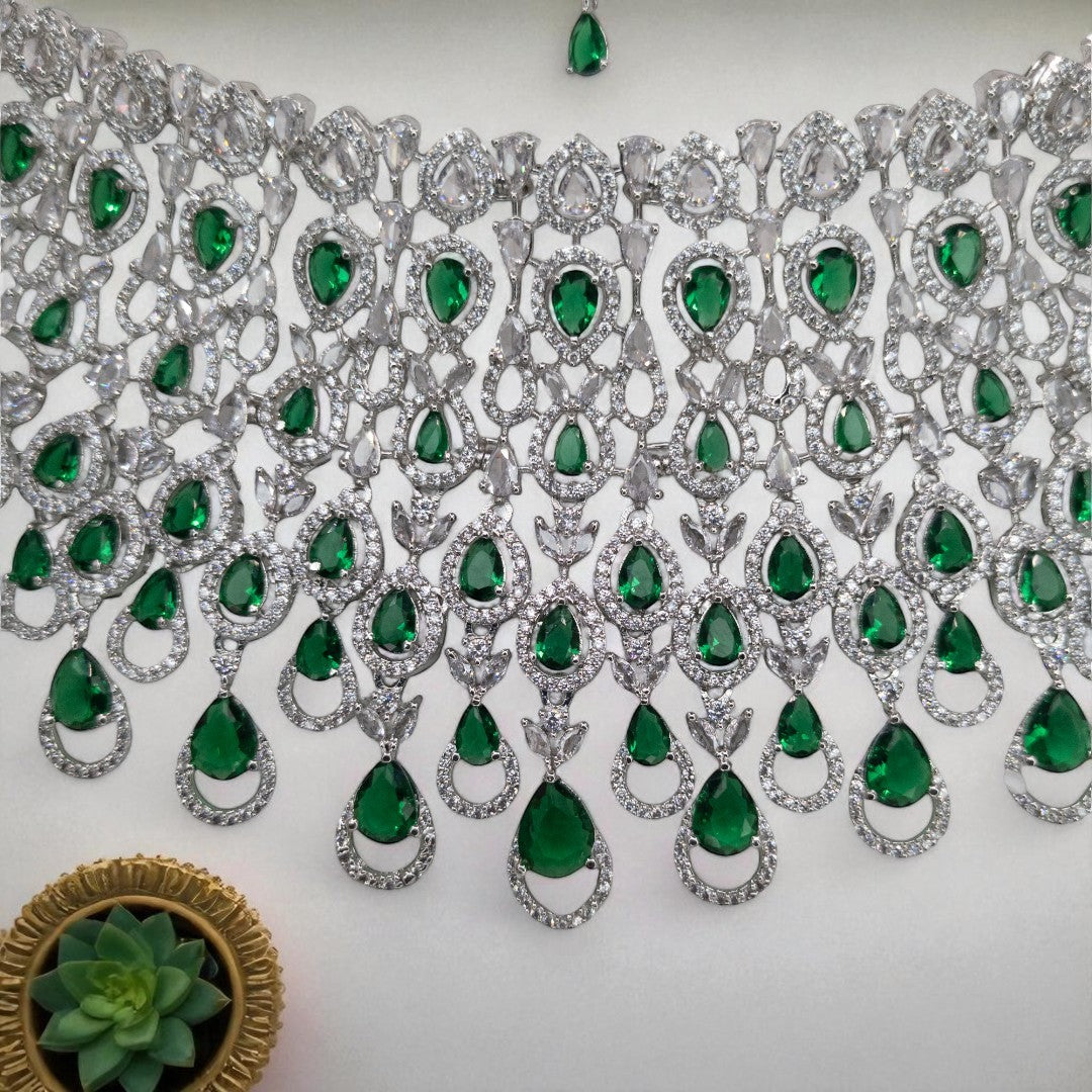 Victorian Choker Halskette mit Ohrringe und tikka - Silber | grün
