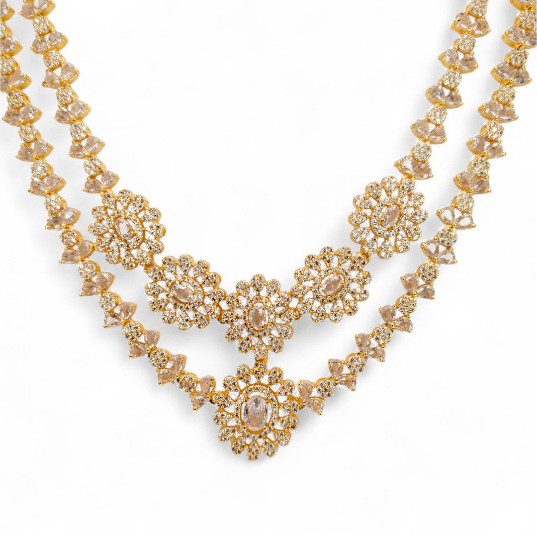 Victorian Layered Halskette mit passenden Ohrringen - gold | weiß