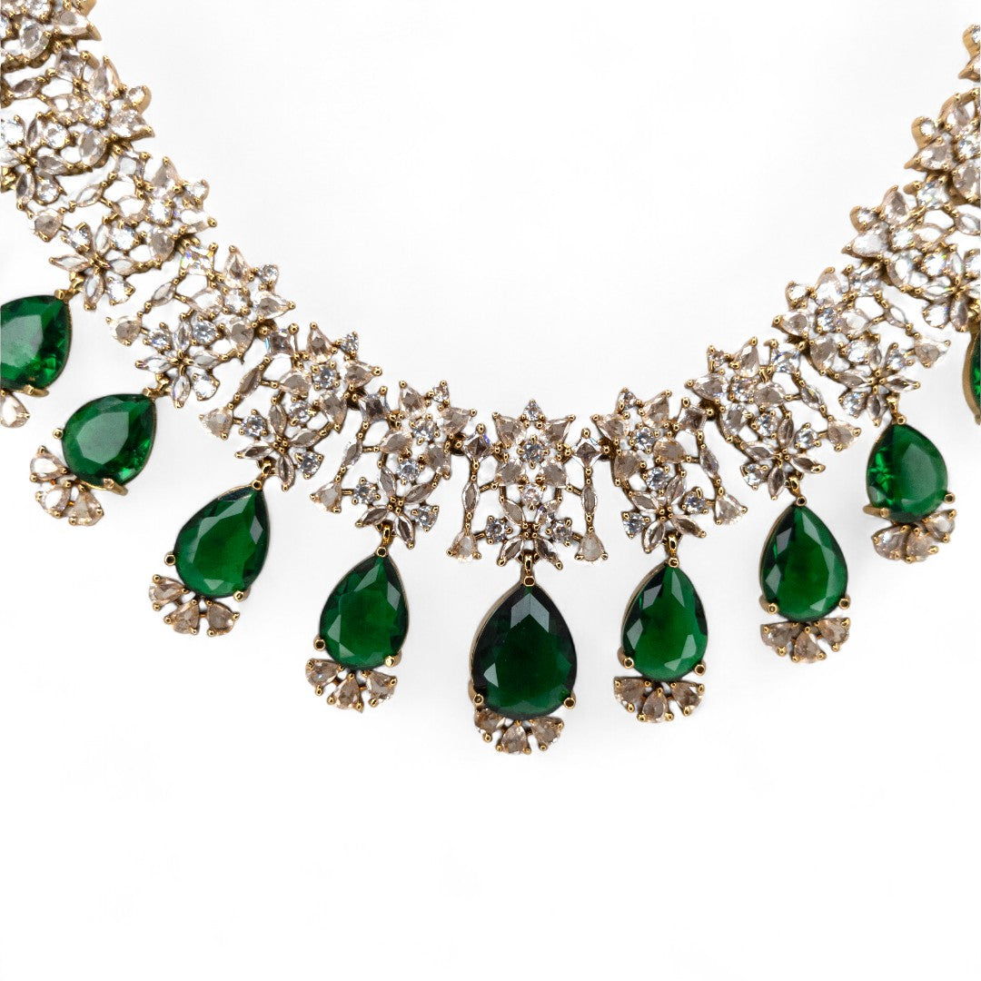 Temple Necklace with Earrings - gold | green