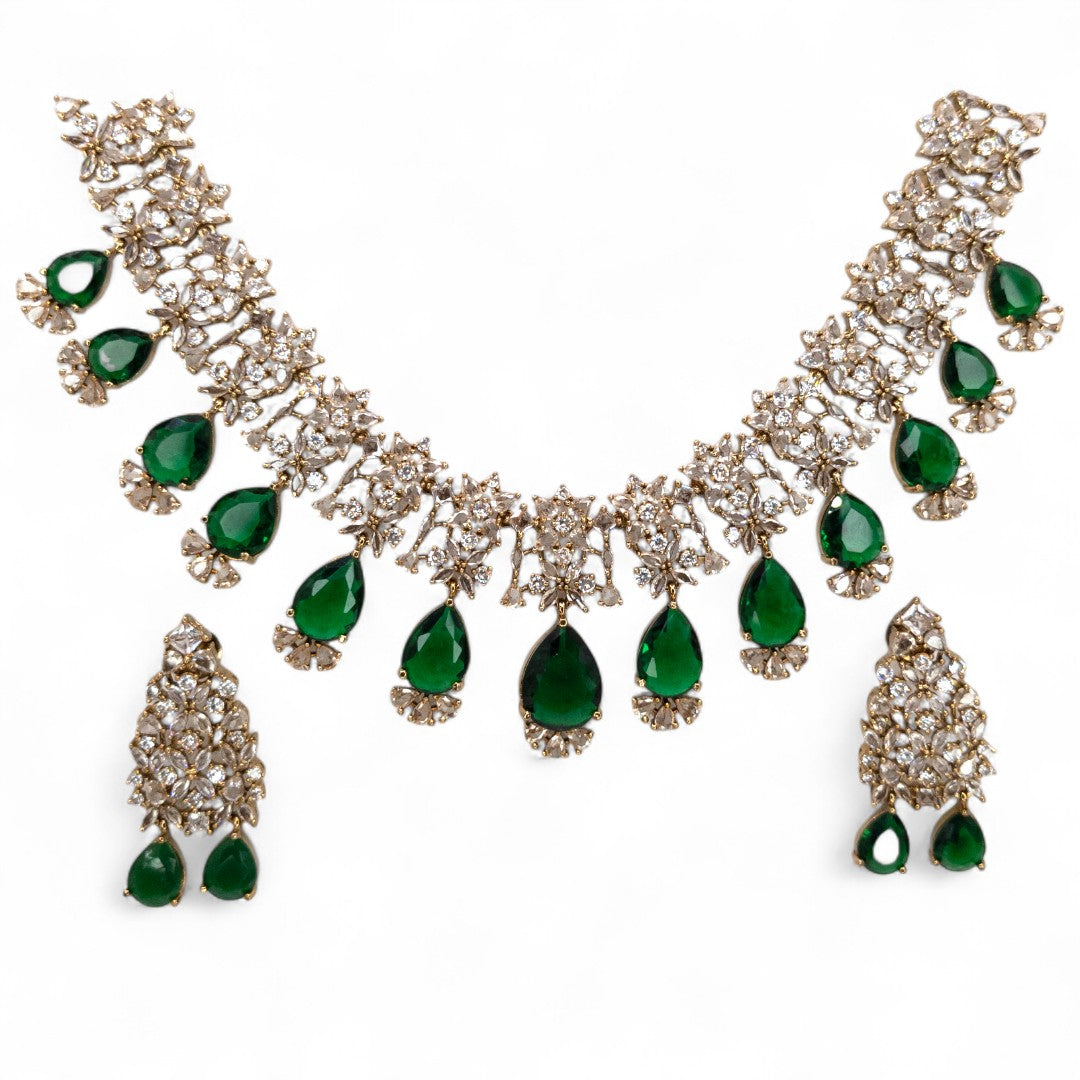 Temple Necklace with Earrings - gold | green