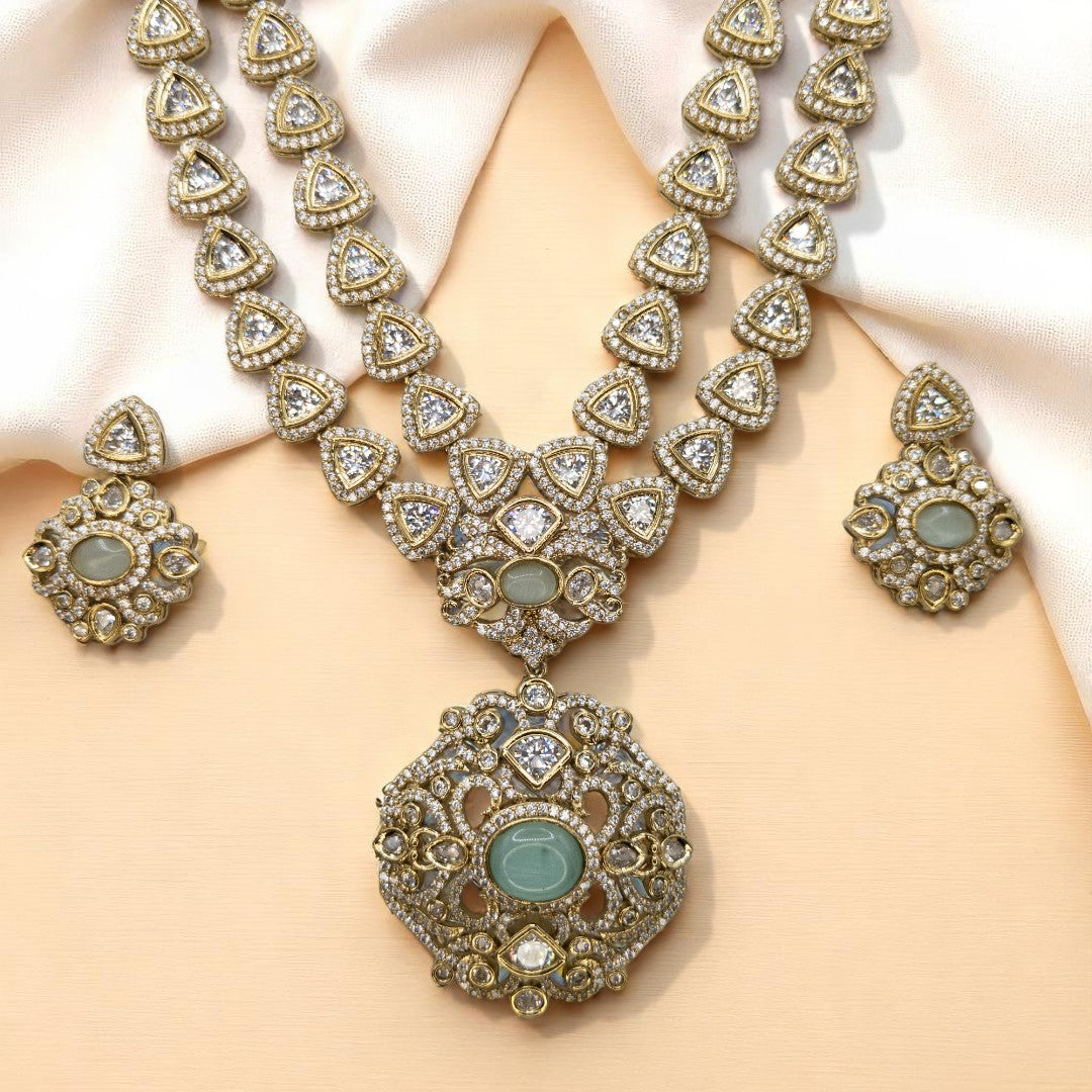 Temple Necklace with Earrings - gold | green